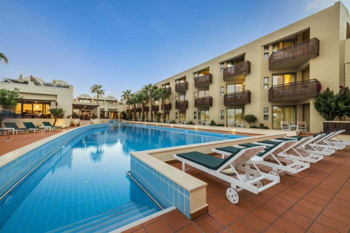 SANTA MARINA PLAZA - AGIA MARINA, CHANIA