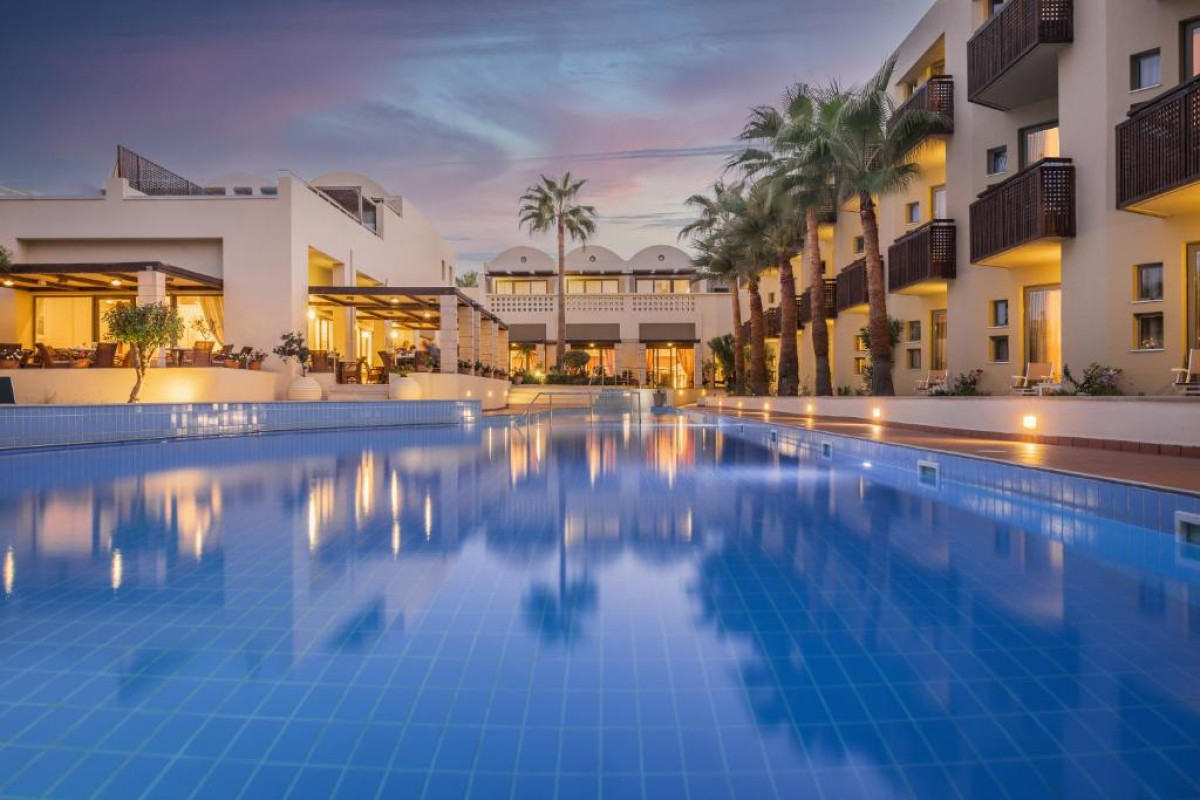 SANTA MARINA PLAZA - AGIA MARINA, CHANIA