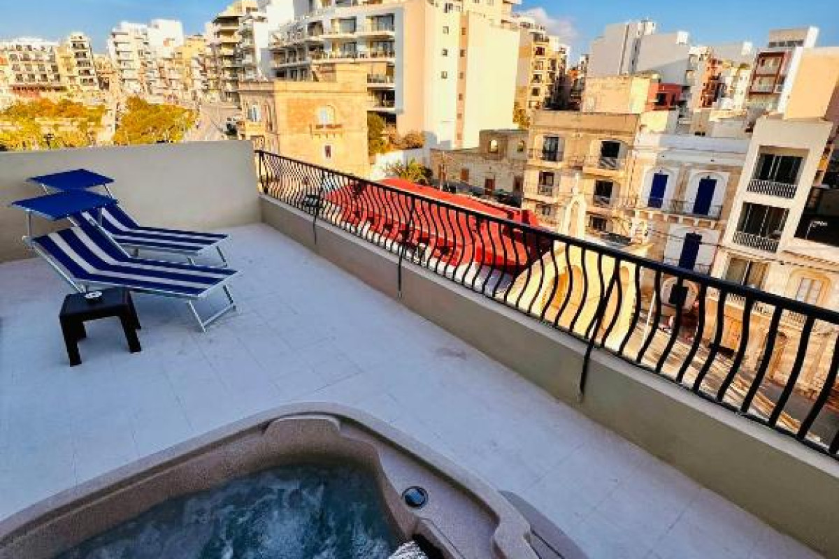 Gillieru Hotel