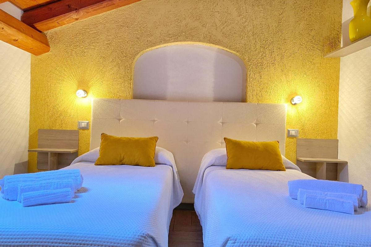GIOIA GUESTHOUSE