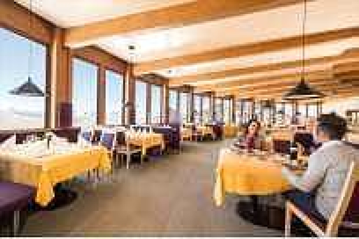 Glacier Hotel Grawand