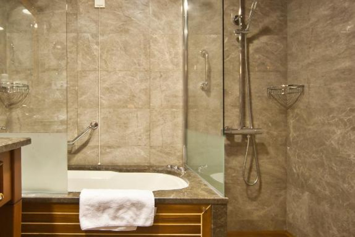 GLK Premier Acropol Suites And Spa