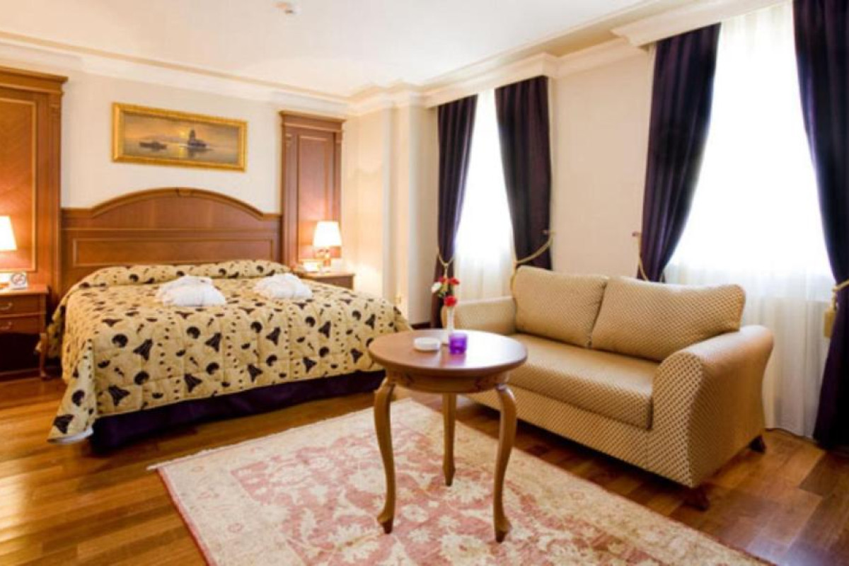 Glk Premier Regency Suites And Spa