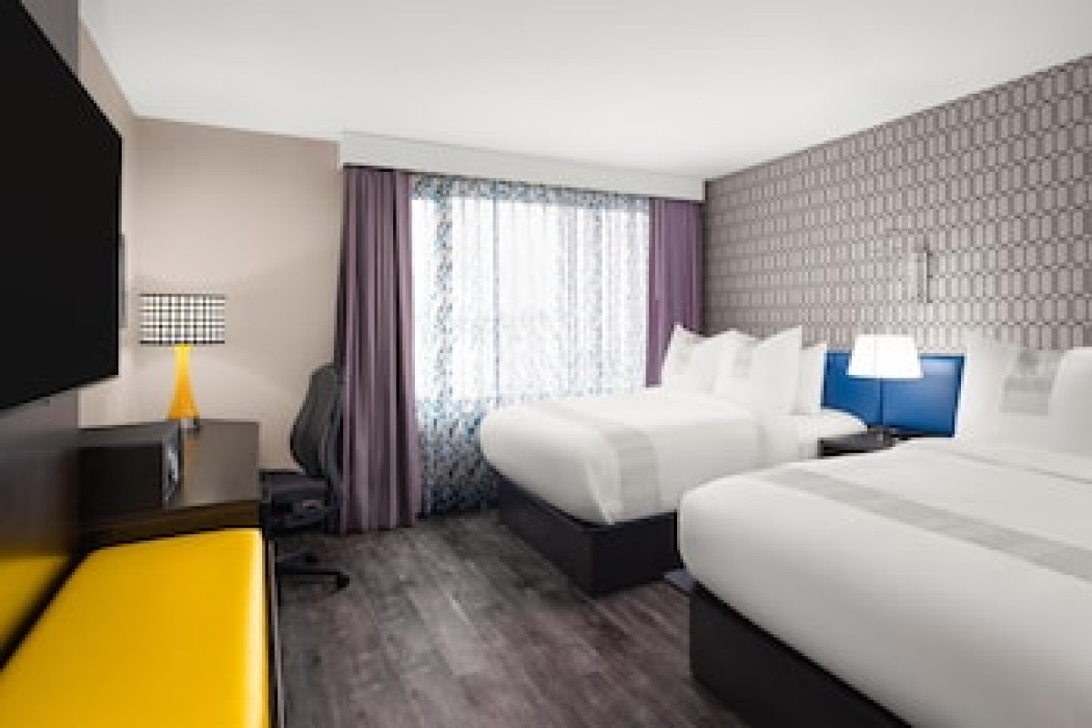 GLO BEST WESTERN BRONX NYC