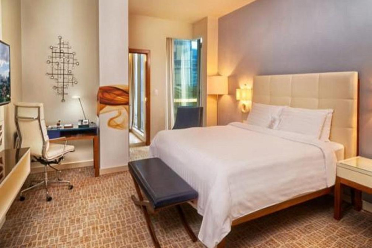 Global Hotel Panama
