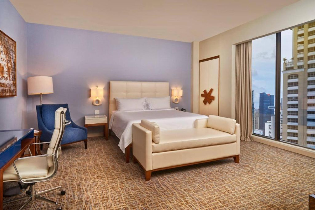 Global Hotel Panama