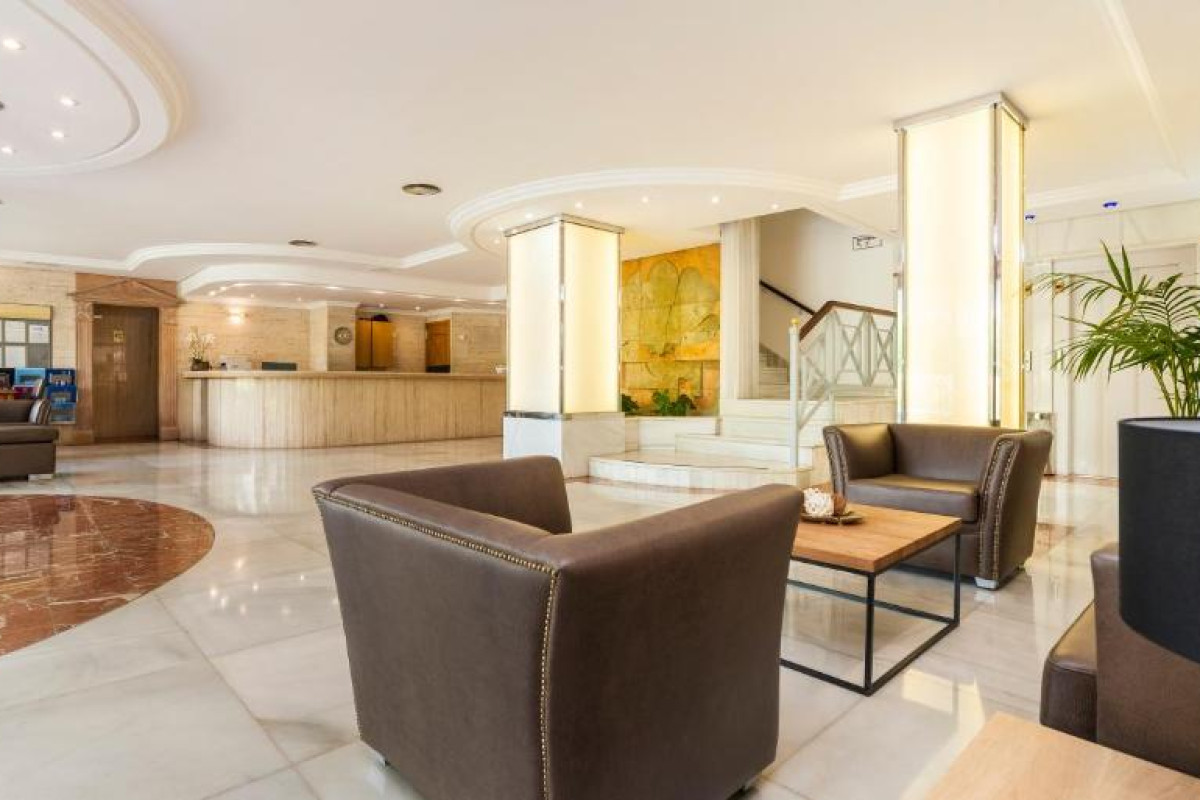 Hotel Globales Palmanova Palace