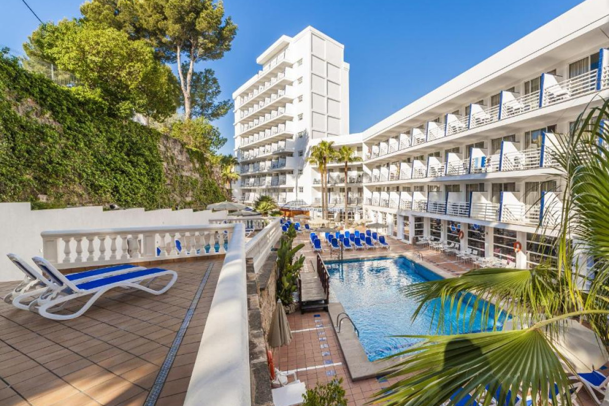 Hotel Globales Palmanova Palace