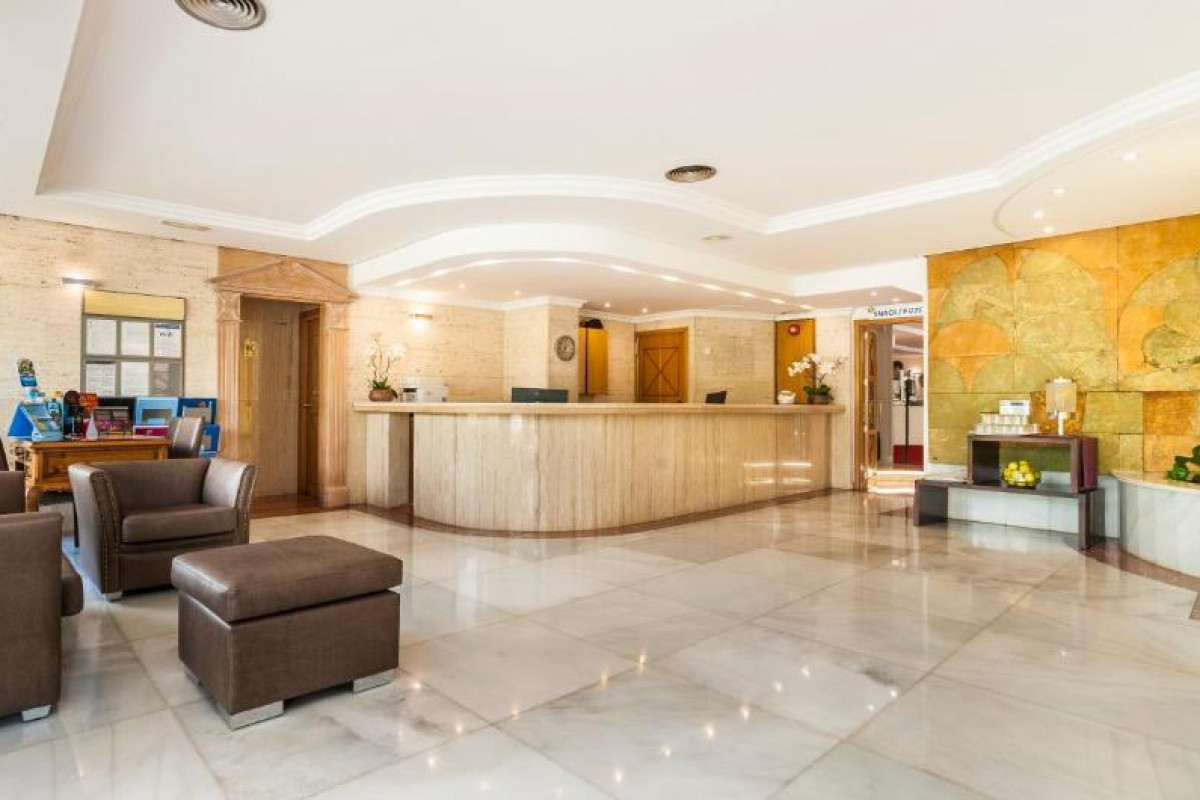 Hotel Globales Palmanova Palace