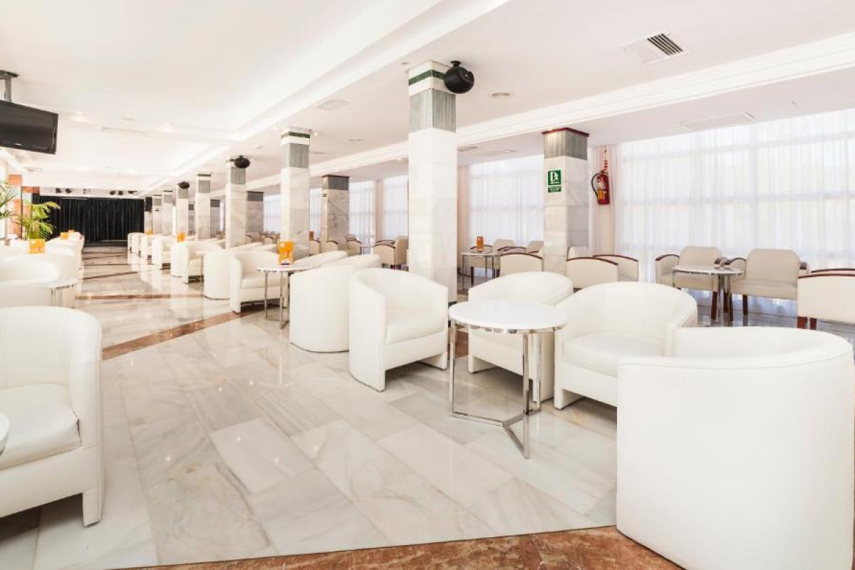 Hotel Globales Palmanova Palace