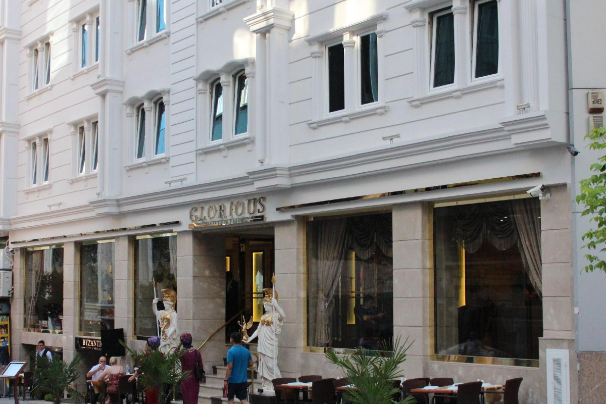 GLORIOUS HOTEL