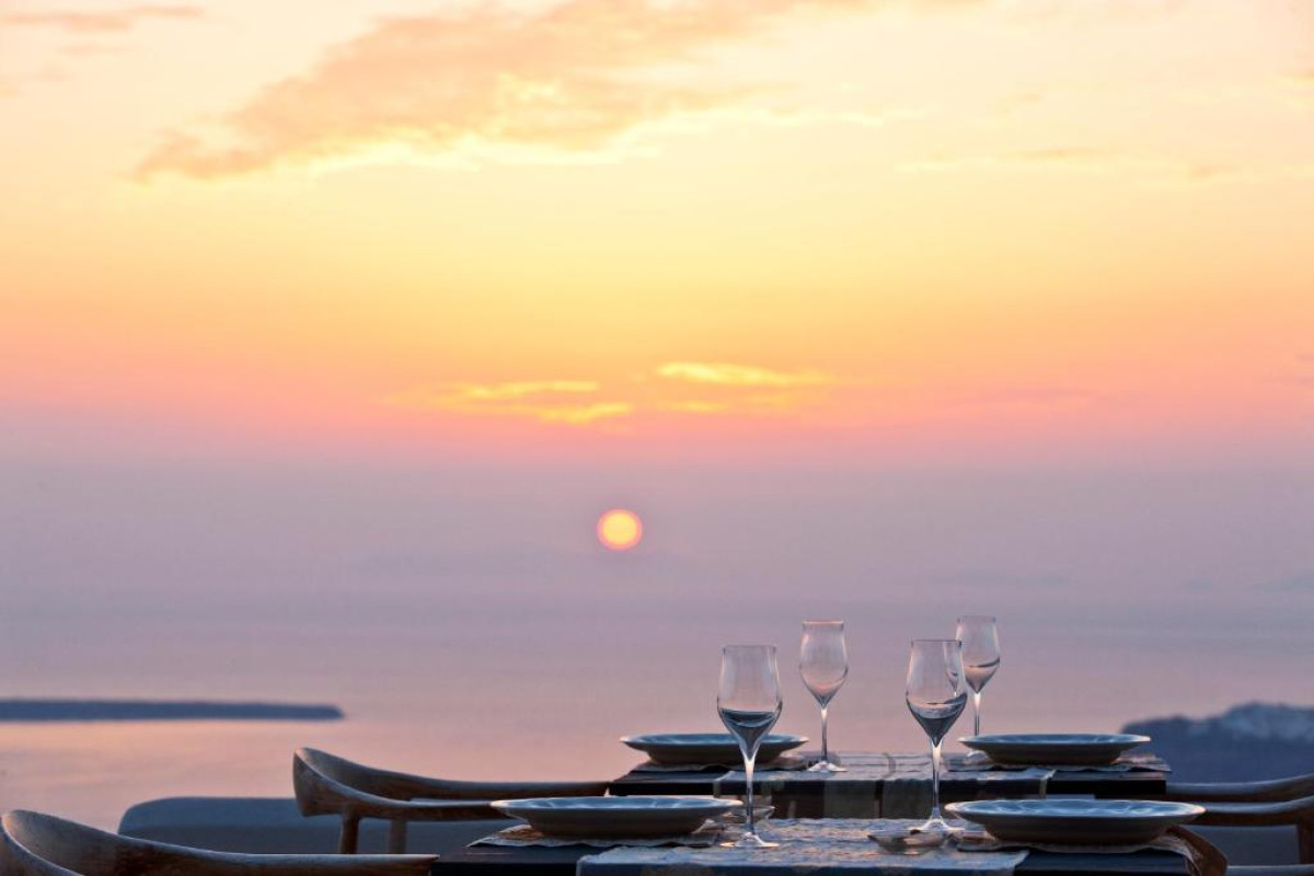 Gold Suites Santorini