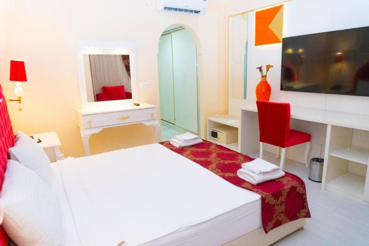 GOLDEN BEACH RESORT  SPA
