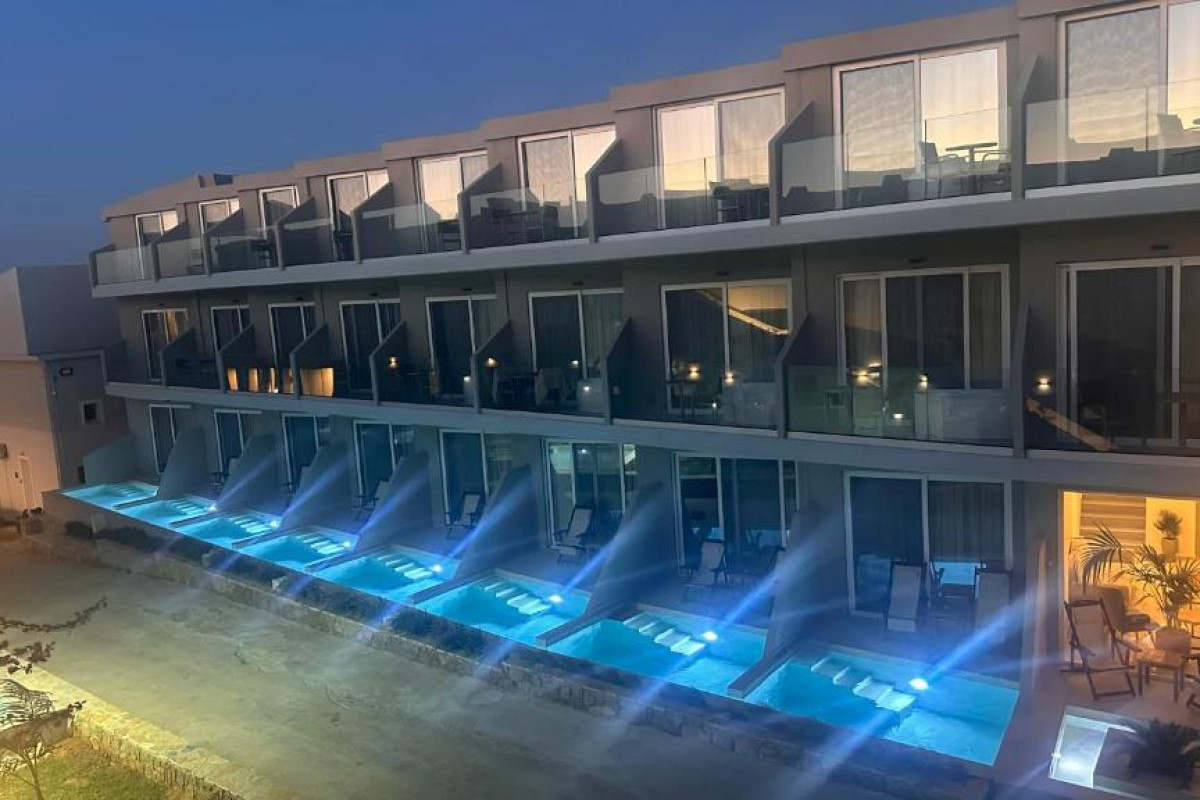 Golden Coast Suites