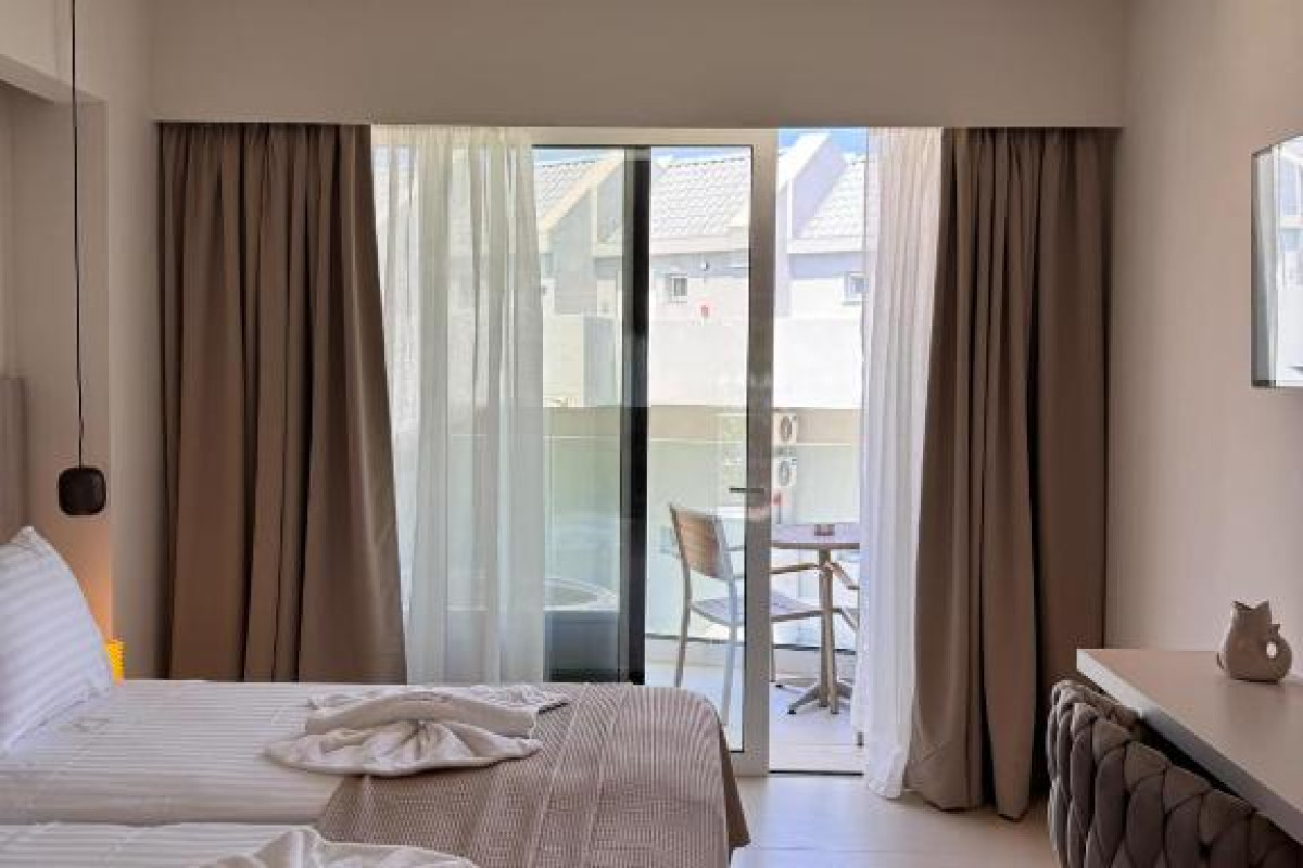 Golden Coast Suites