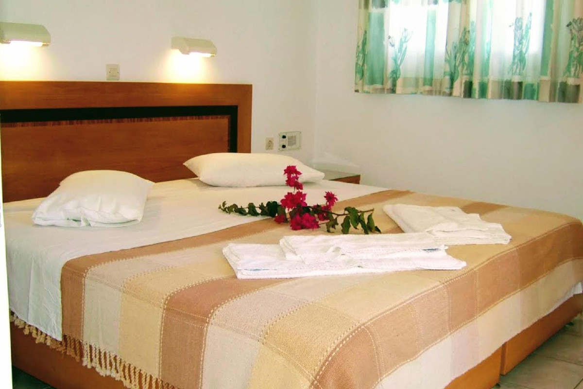 Golden Dream Apartments