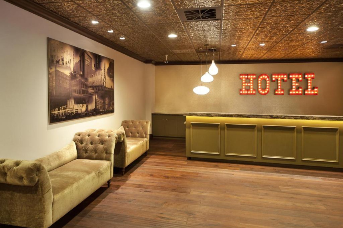 Golden Gate Hotel & Casino