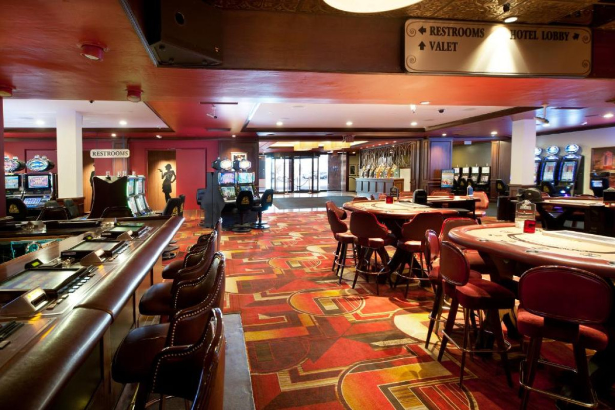 Golden Gate Hotel & Casino