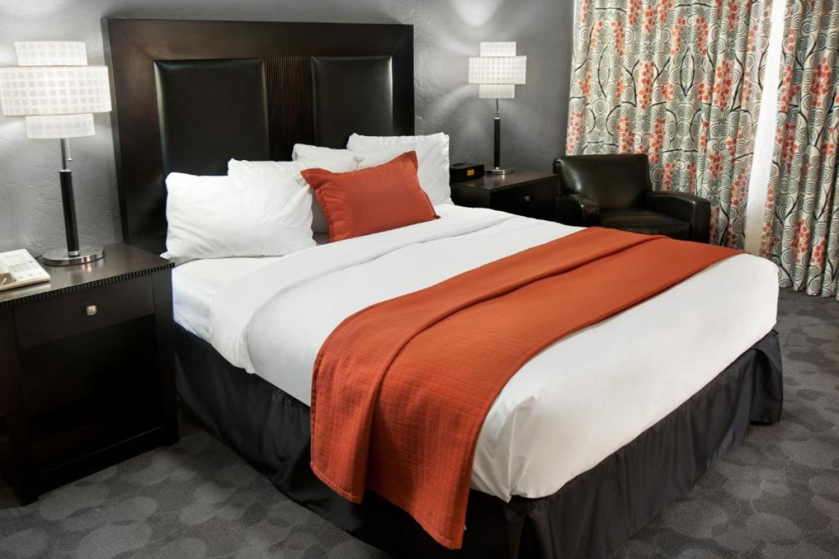 Golden Gate Hotel & Casino