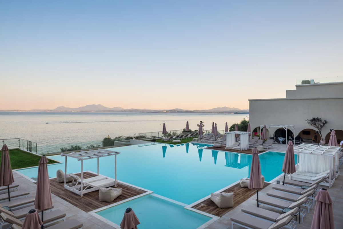 GOLDEN MARE RESORT