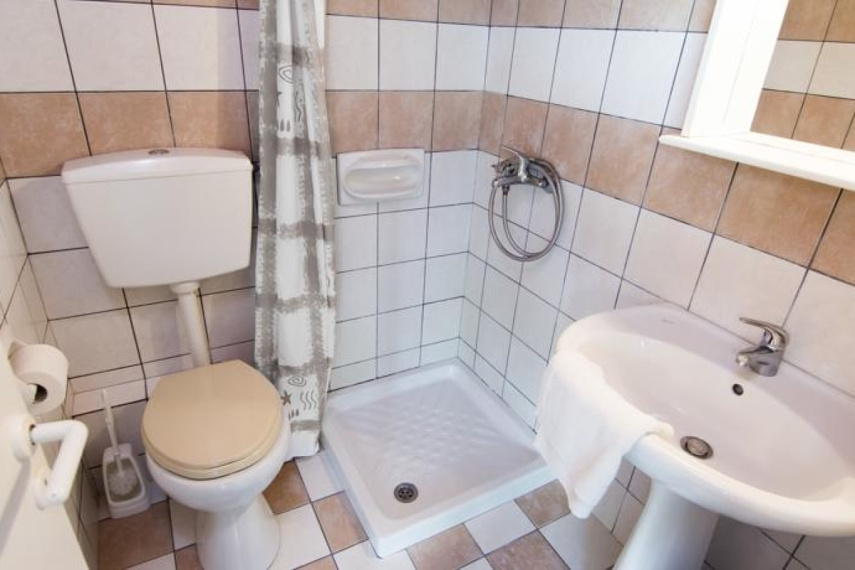 Golden Nests Hotel