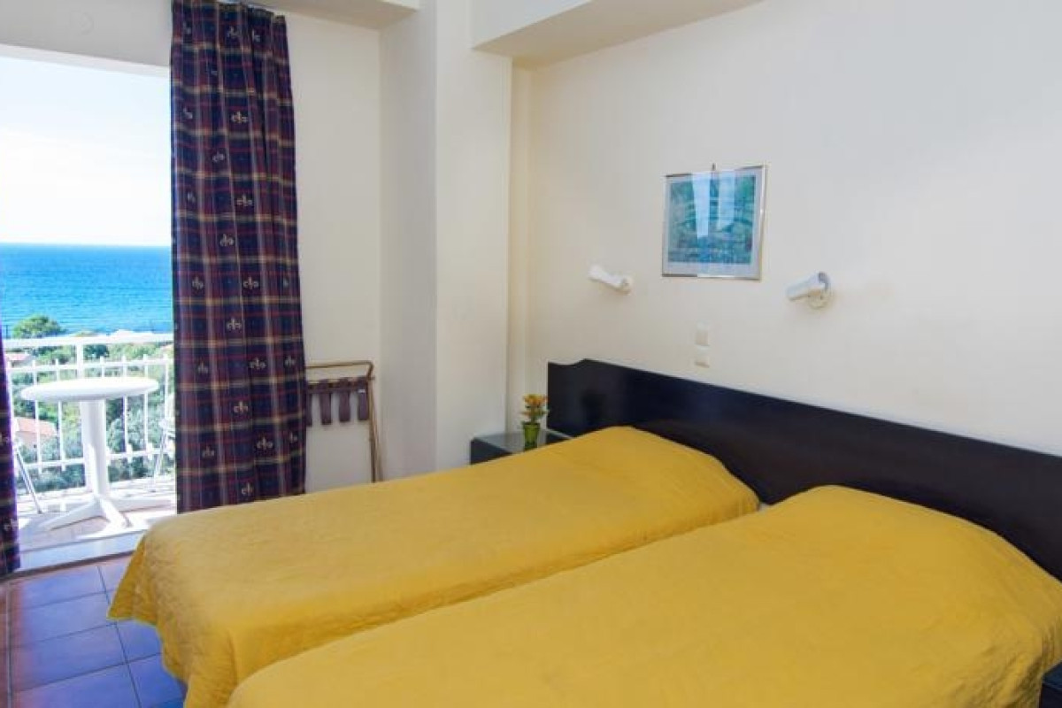 Golden Nests Hotel