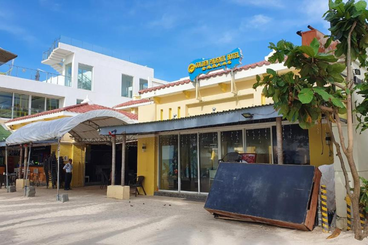 Golden Phoenix Hotel Boracay