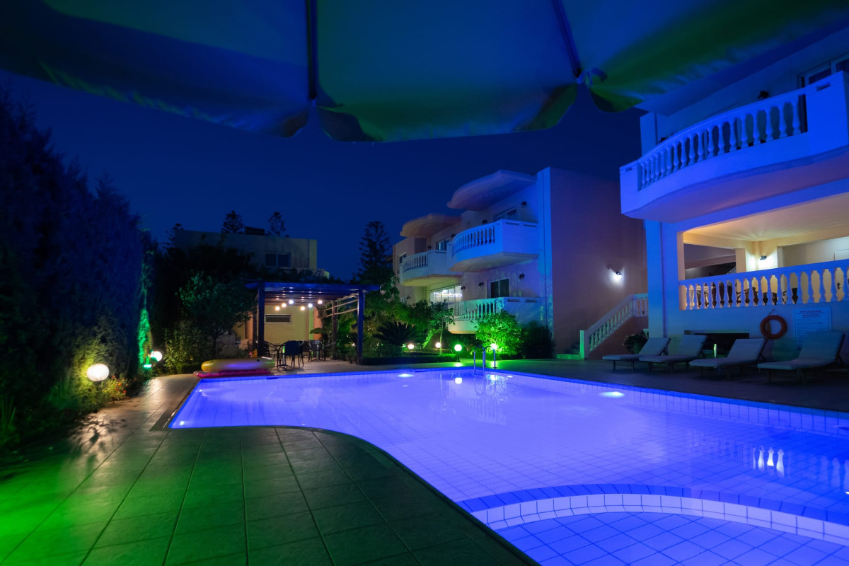 Golden Rose Suites
