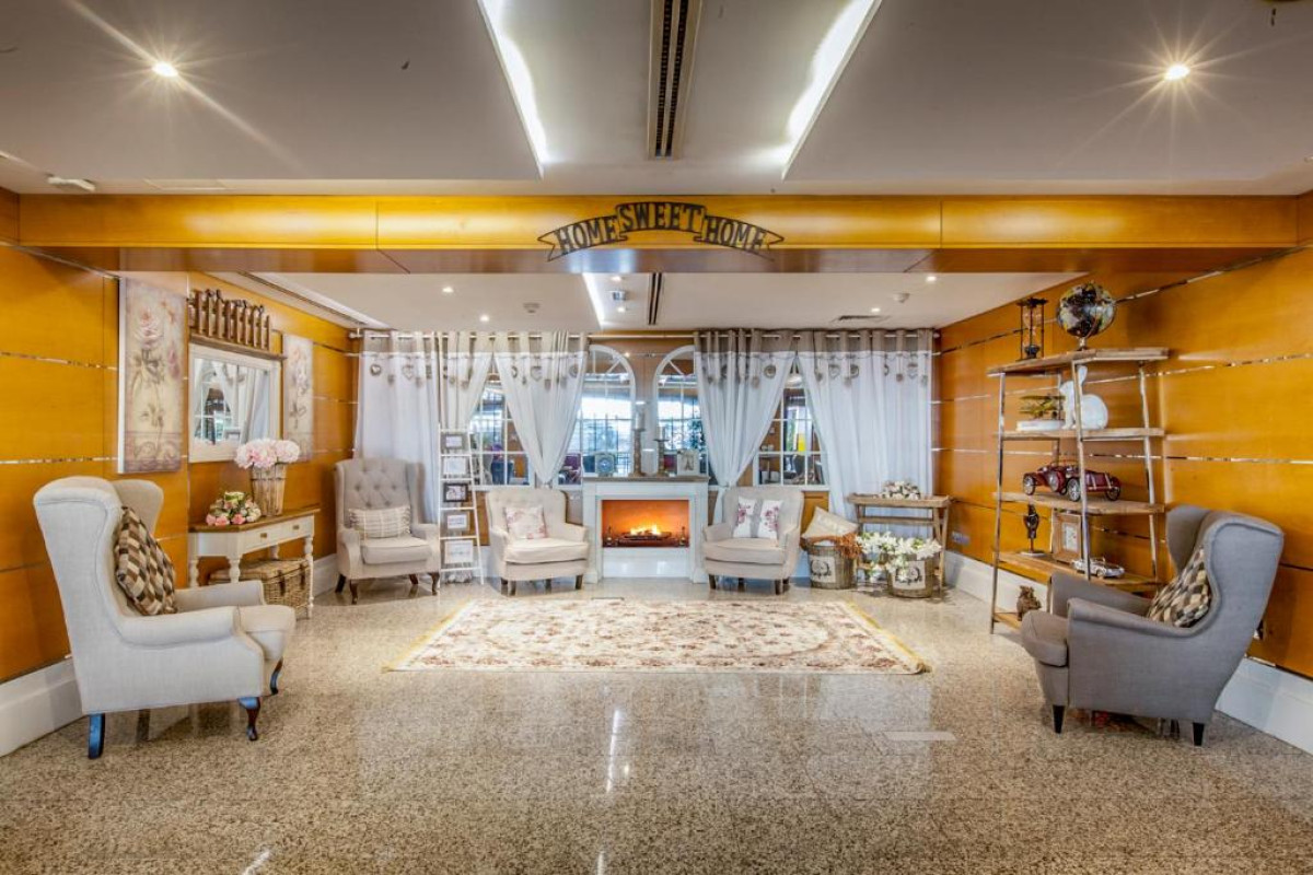 GOLDEN SANDS HOTEL APARTMENTS