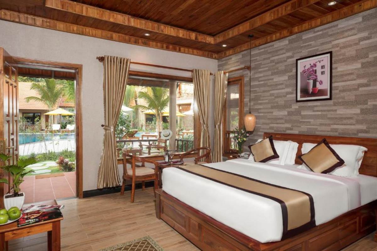 Golden Topaz Phu Quoc Resort