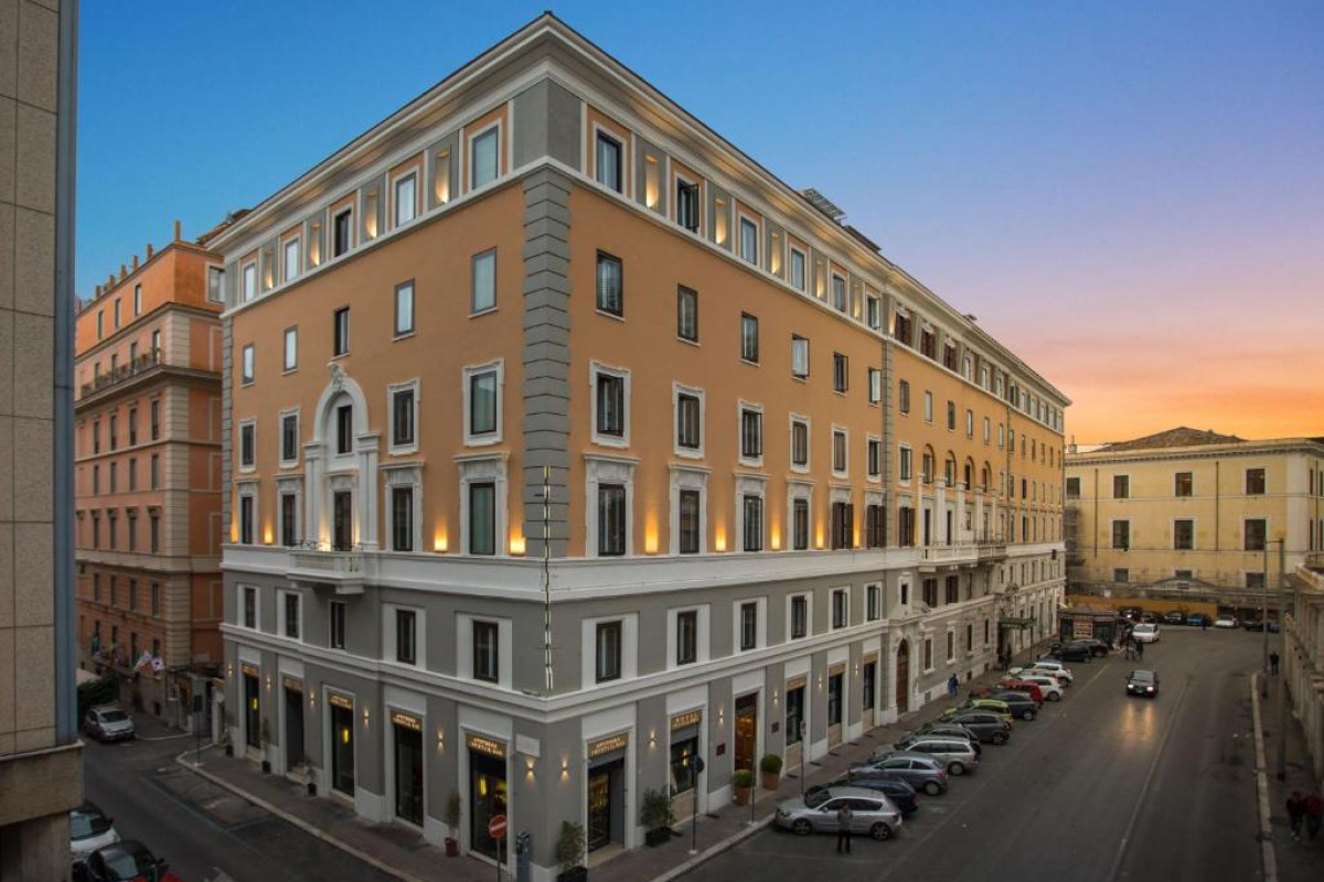Golden Tulip Rome Piram