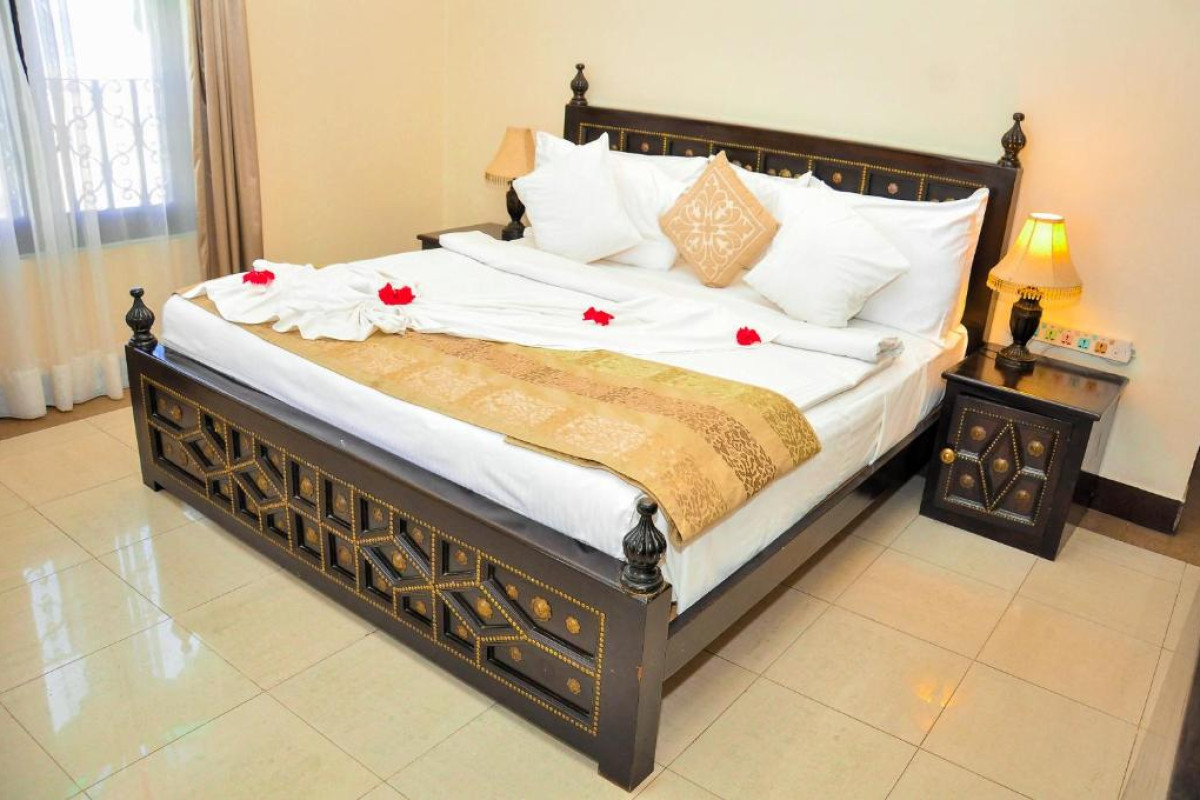 Golden Tulip Stone Town Boutique