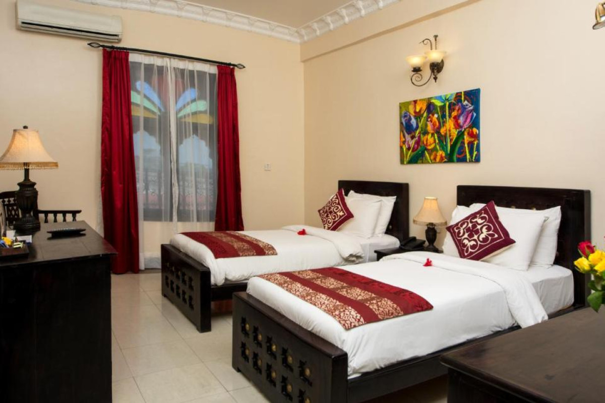 Golden Tulip Stone Town Boutique