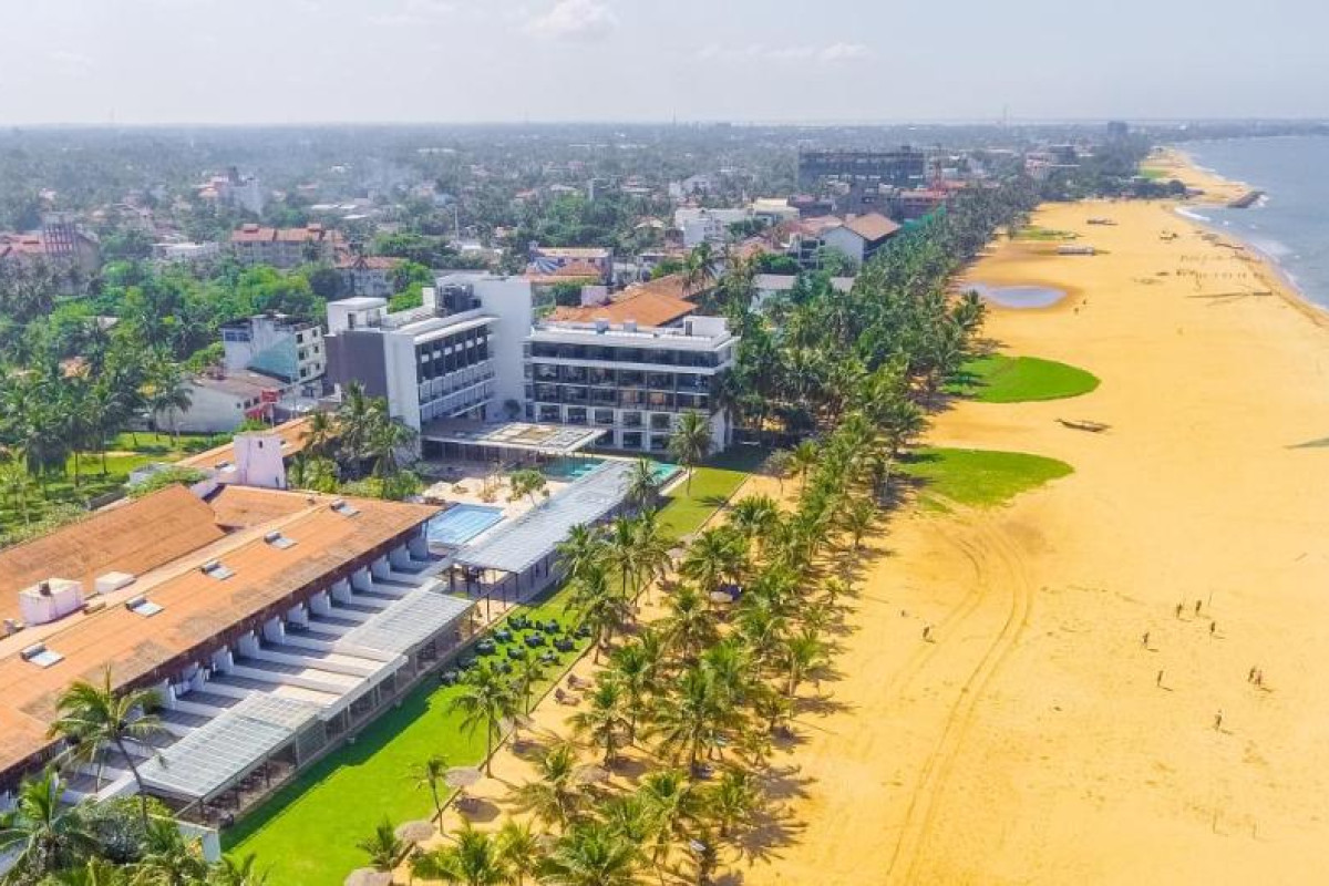 Goldi Sands Beach (Negombo)