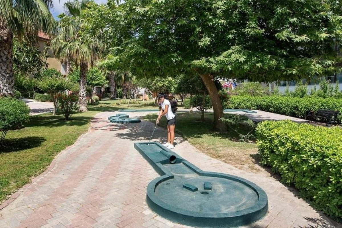 Alba Resort