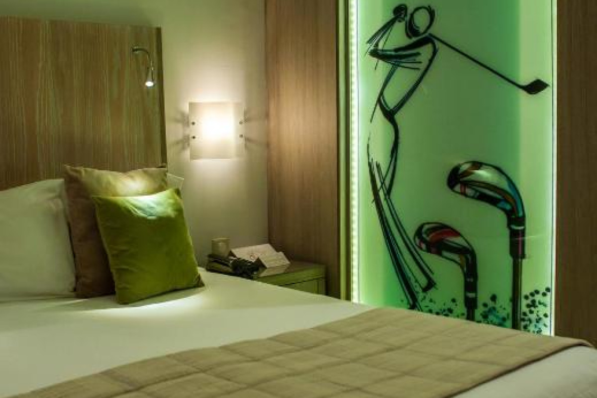 GOLF ROYAL HOTEL