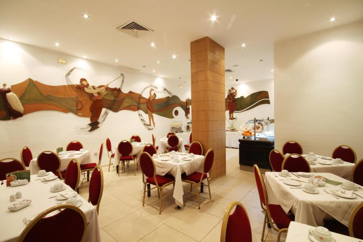 GOLF ROYAL HOTEL