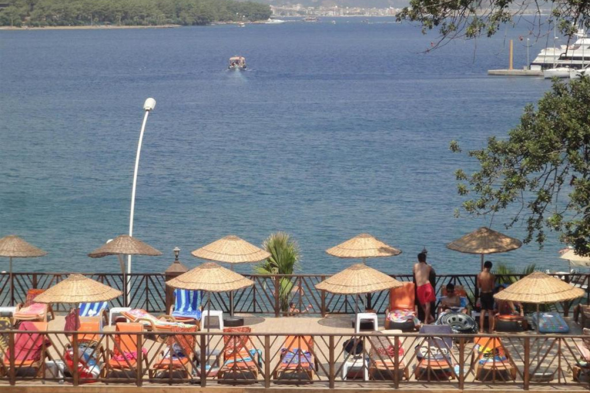 Hotel Golmar Beach