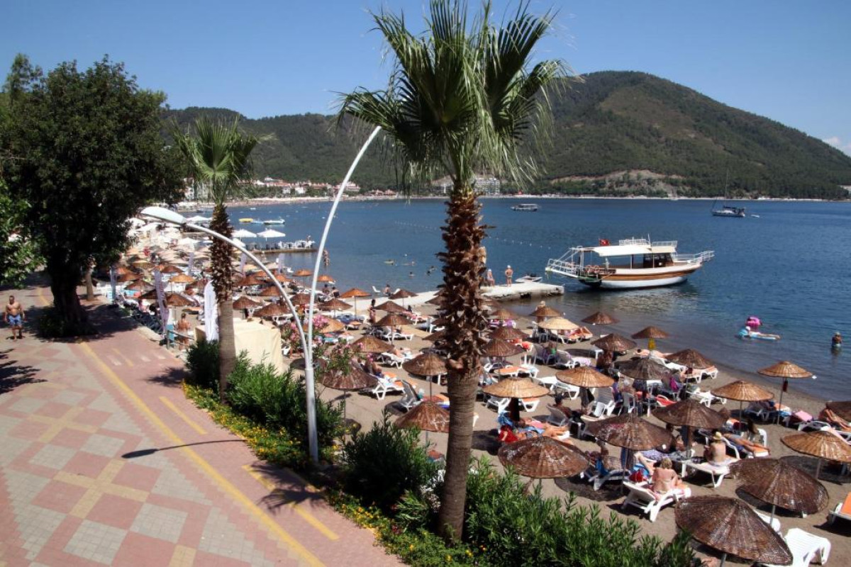 Hotel Golmar Beach