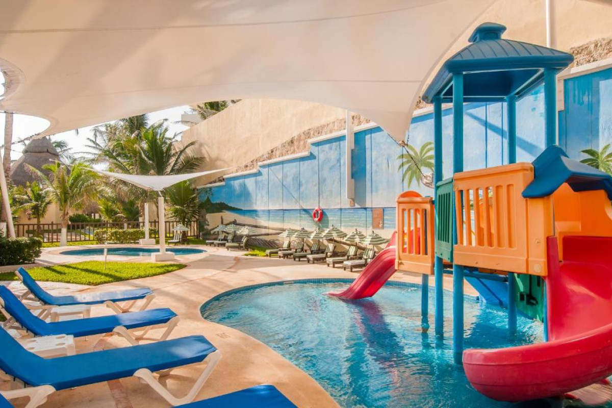 Gr Solaris Cancun