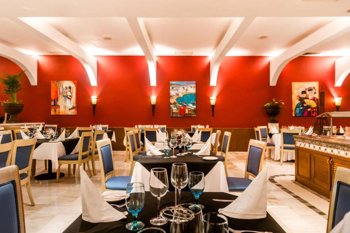 Gr Solaris Cancun