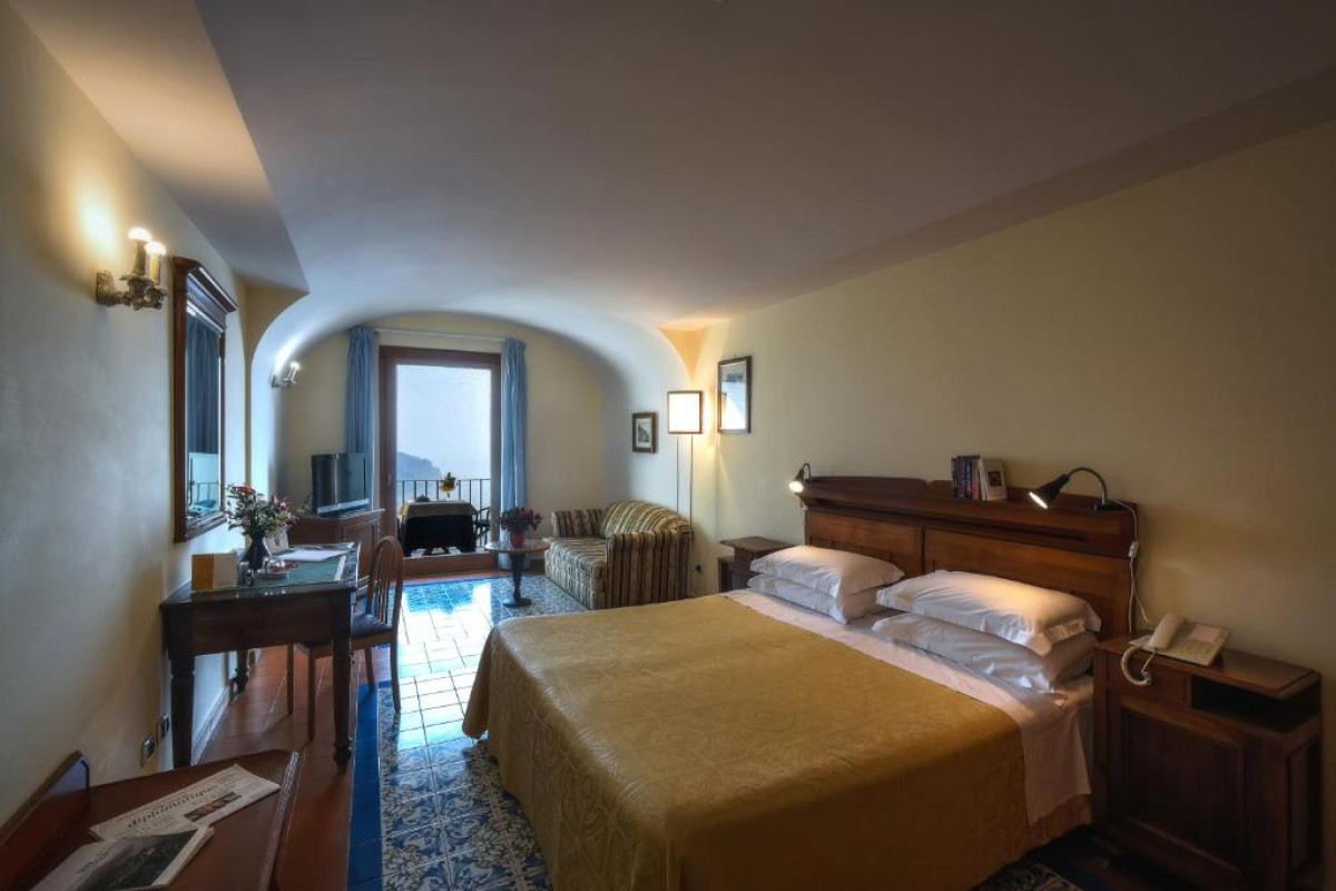 Graal Hotel