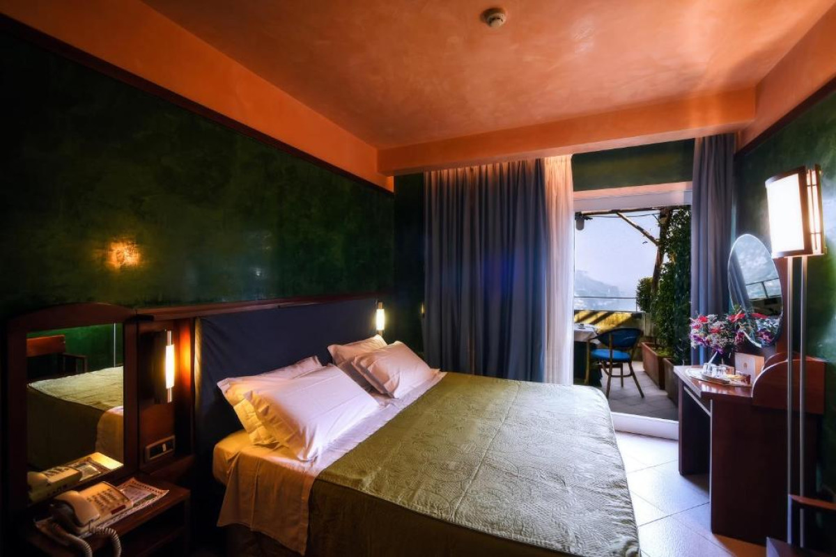 Graal Hotel
