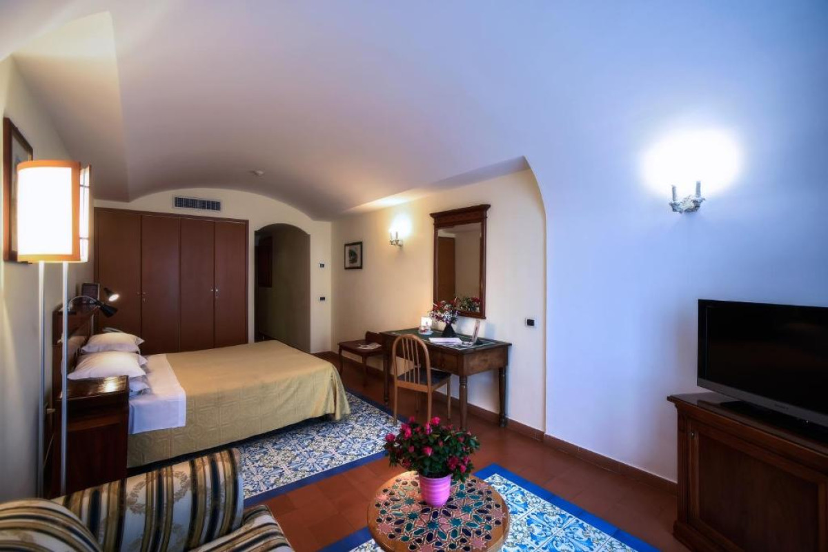 Graal Hotel