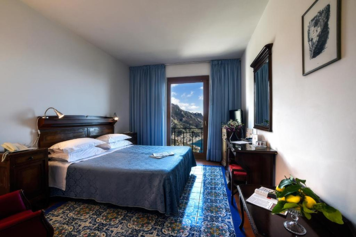 Graal Hotel