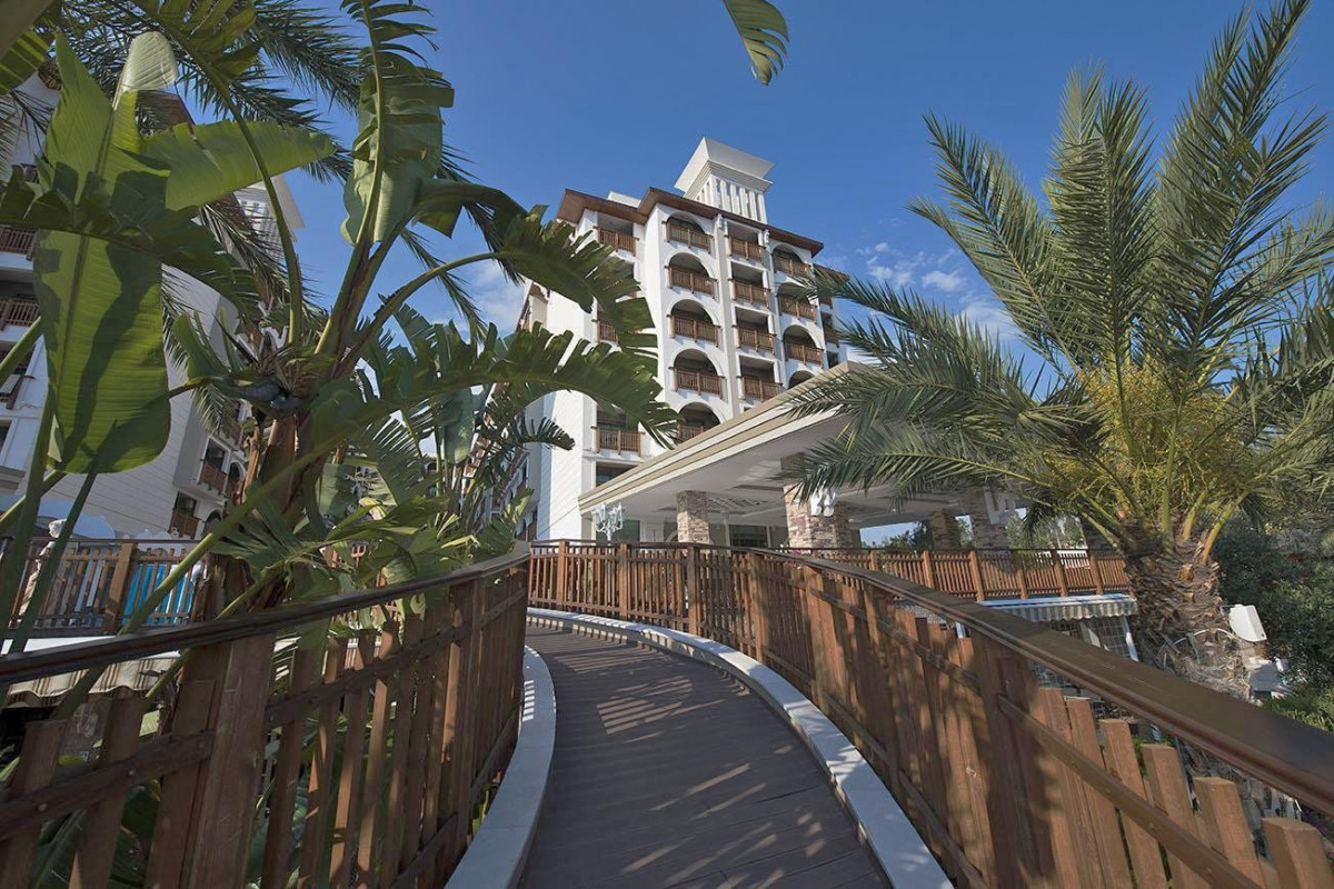 Quattro Beach SPA