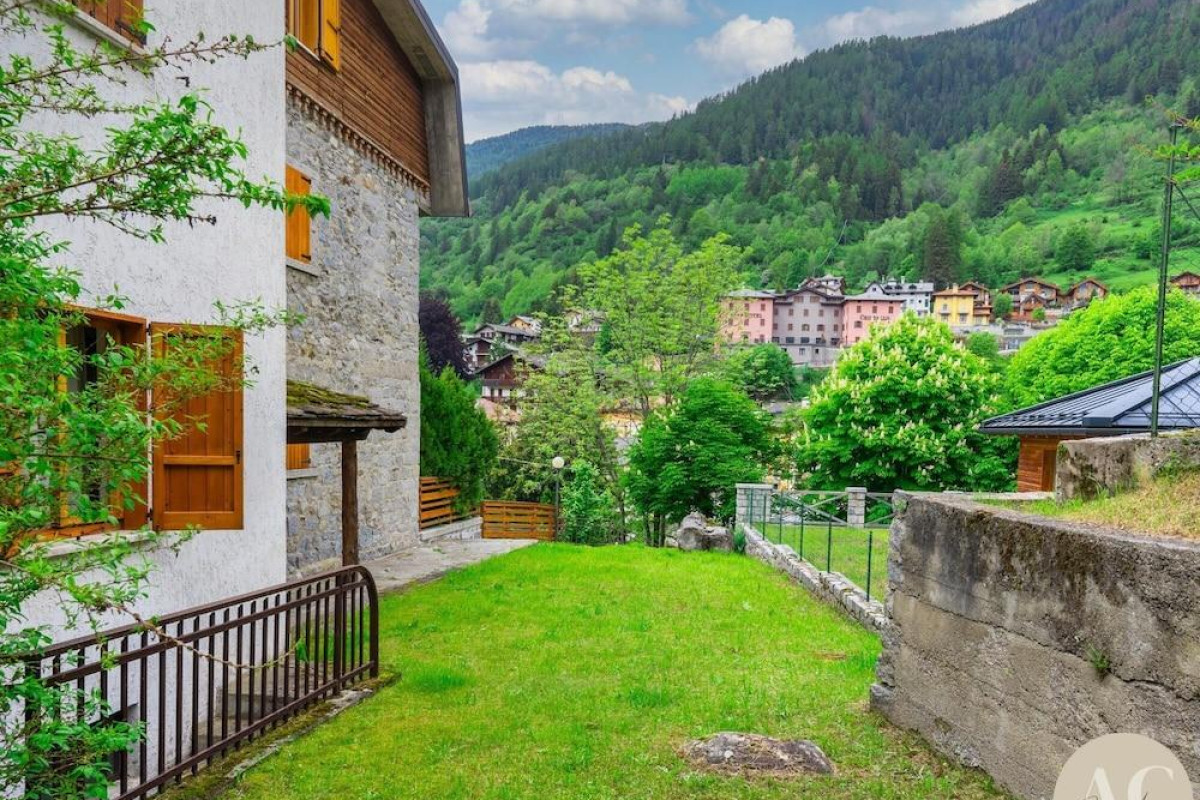 Gran Focolare In Ponte Di Legno