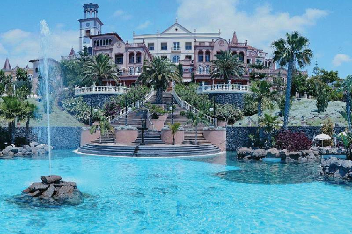 Hotel Bahia del Duque