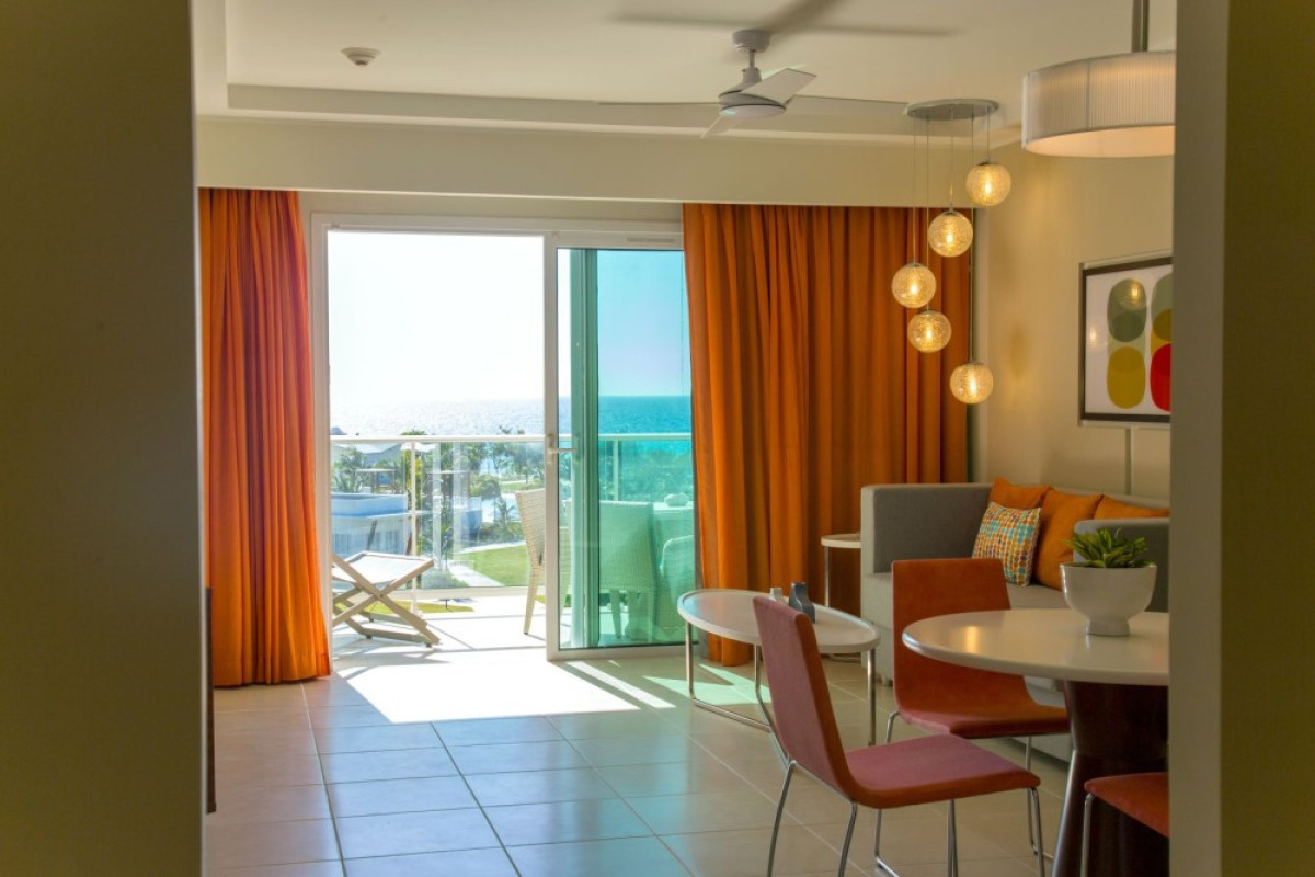 Gran Muthu Almirante Beach Hotel