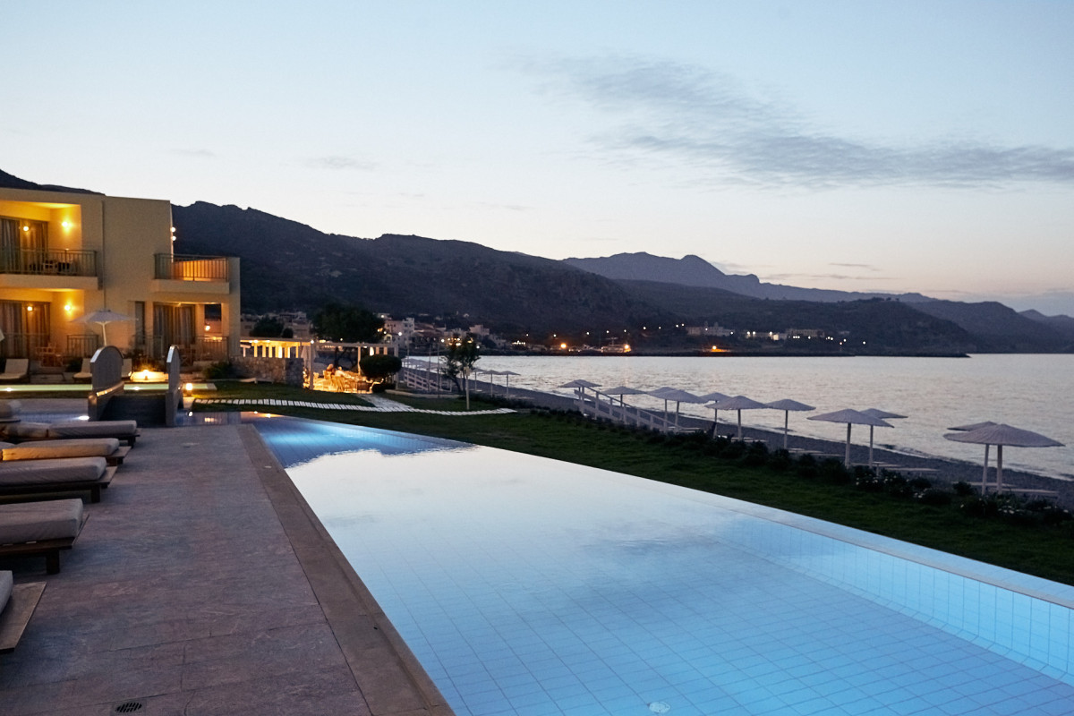 GIANNOULIS GRAND BAY BEACH RESORT (ADULTS ONLY)